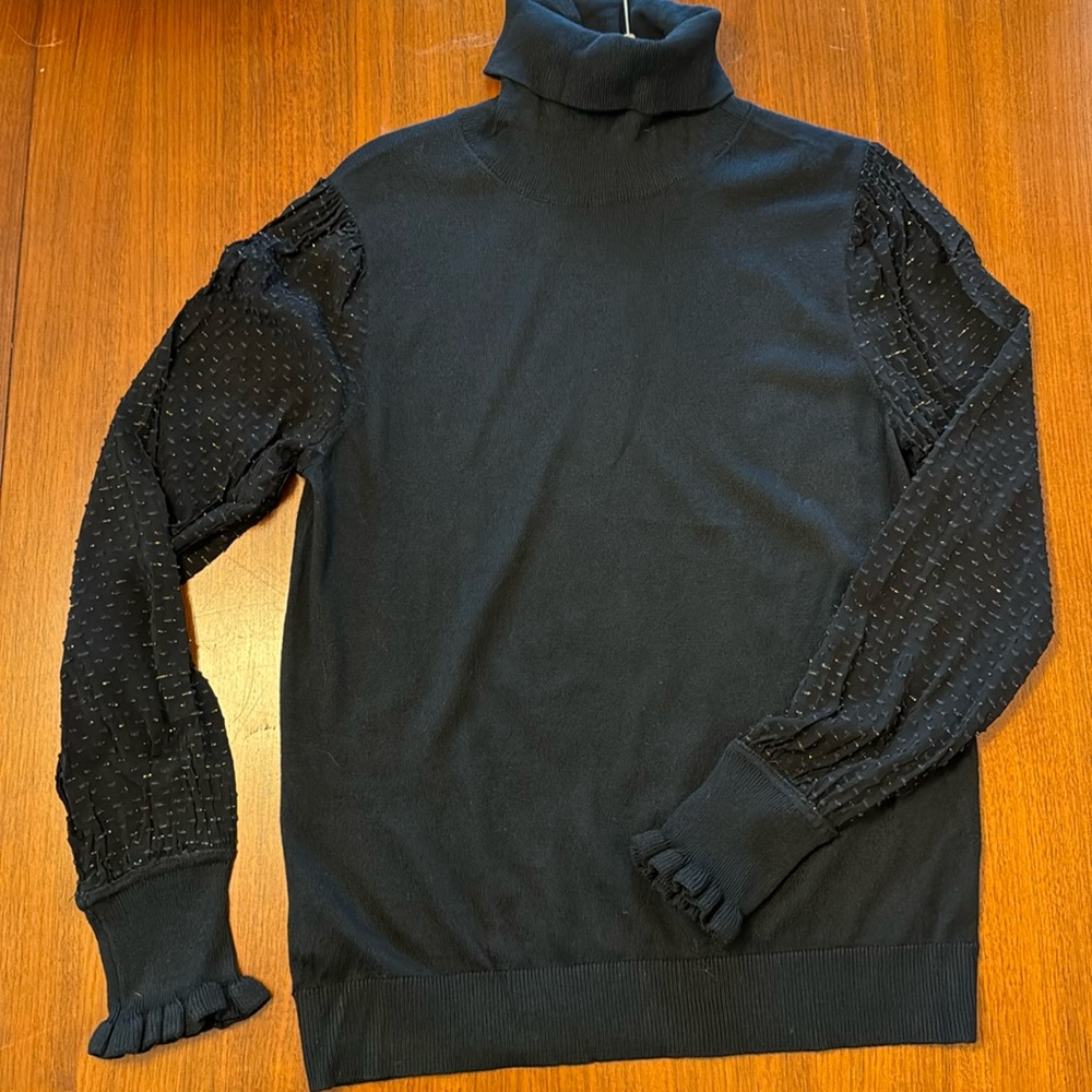 Loft turtleneck black size small, wool blend, accent sleeves